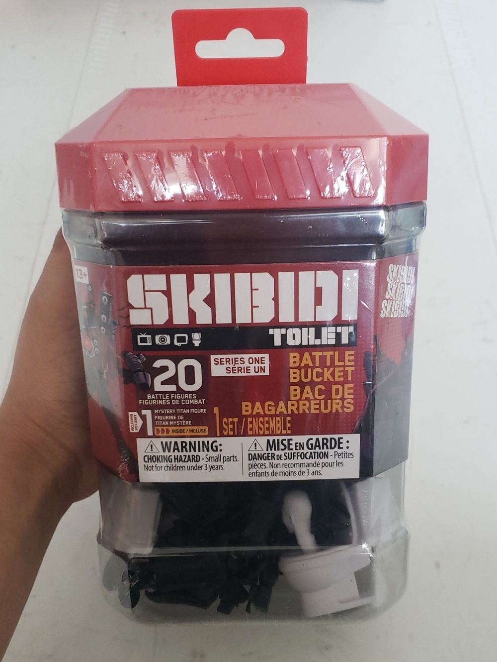 NEW Brain Rot Skibidi Toilet Battle Bucket Collectible And Playing Figures